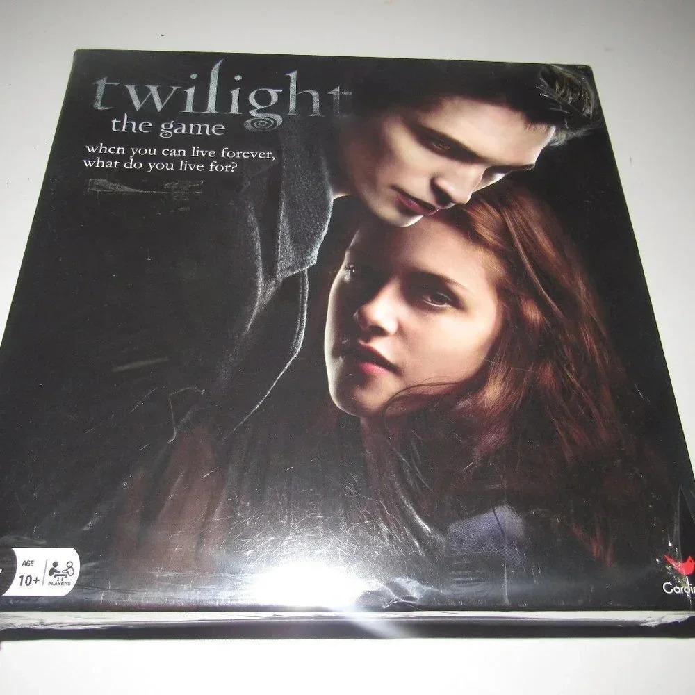 Cardinal TWILIGHT THE GAME Family Ages 10+ SEALED